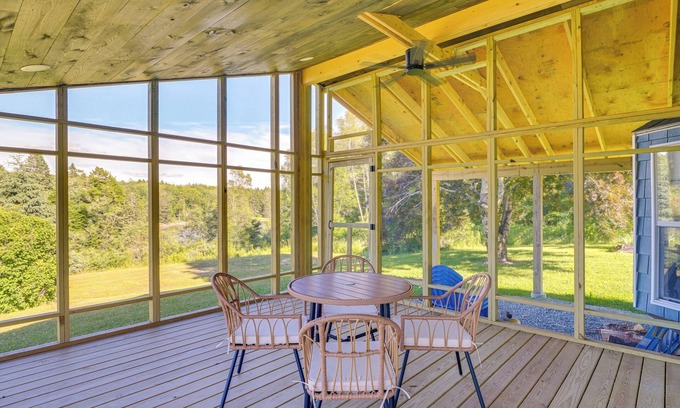 Steuben House | Bayfront Steuben Home w/Screened Porch & Fire Pit