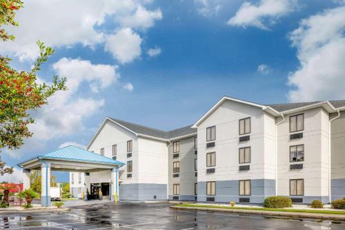 Pooler Hotel | Baymont by Wyndham Pooler/Savannah