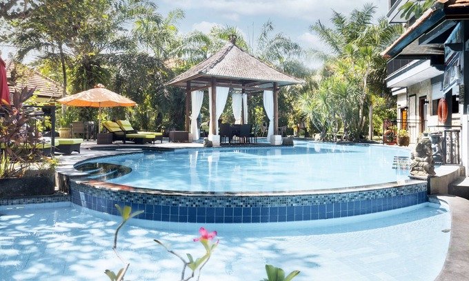 Candi Dasa Apartment | Bayshore Residence