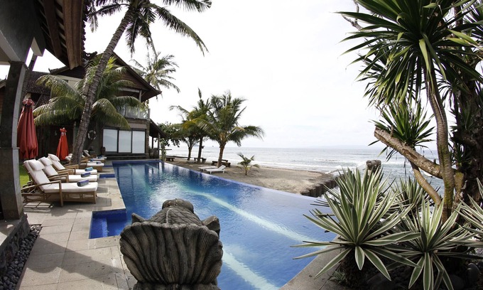 Candi Dasa Hotel | Bayshore Villas Candi Dasa