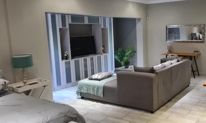 Bayswater House | Bayswater Guest Rooms