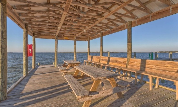 Orange Beach Condo | Bayview 82 2 Bedroom Condo by RedAwning