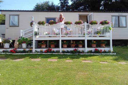 Brixham Ski Chalet | Bayview Brixham