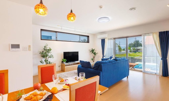 Sumuide House | BBQ可/最大8人/古宇利島車で7分/北部を満喫したい方に1番のおすすめ宿/無料駐車場3台 Mahina house