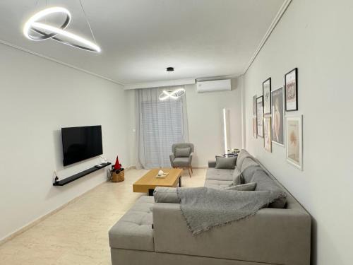 Trikala Apartment | Be My Guest
