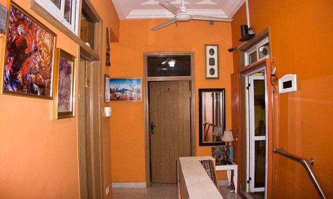 Asylum Down House | BE OUR GUEST AND ENJOY THE COMFORT OF YOUR OWN HOME