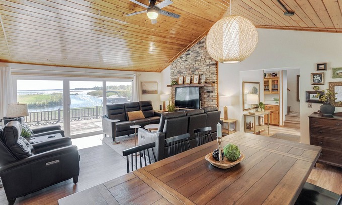 Breezy Point House | Beach, Amazing Porch, Cozy Cabin, Great Amenities- By Breezy Point!