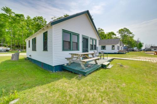 Cedarville House | Beach and Dock Access Upper Peninsula Retreat 7