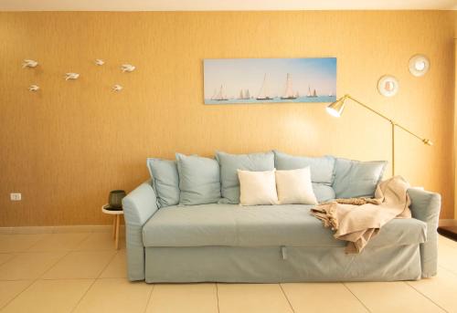 Punta del Hidalgo Apartment | Beach apartment with terrace and pool
