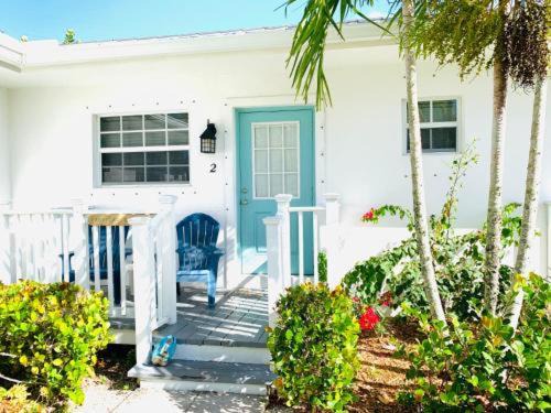 Fort Pierce Shores Hotel | Beach Bum Bungalow