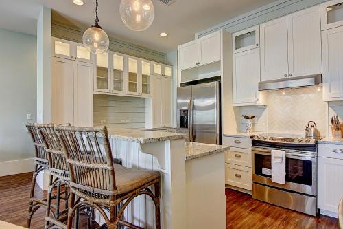 Cinnamon Shore Villa | Beach Crush TC 7102