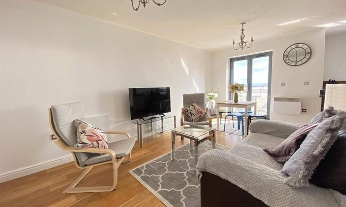 Castle Apartment | Beach Front APT with Stunning Sea View