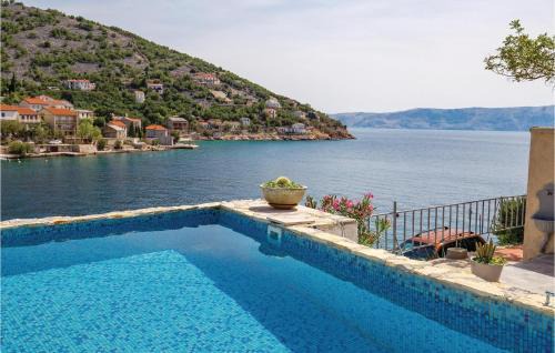 Donja Klada House | Beach Front Home In Klada