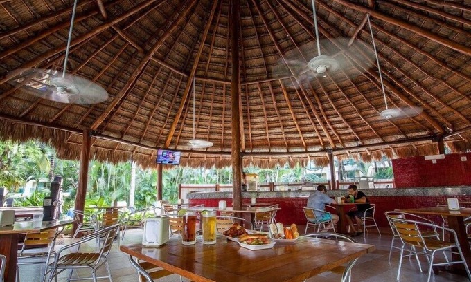 Cozumel House | Beach-front Studio in Cozumel Ideal for Weekend Getaway
