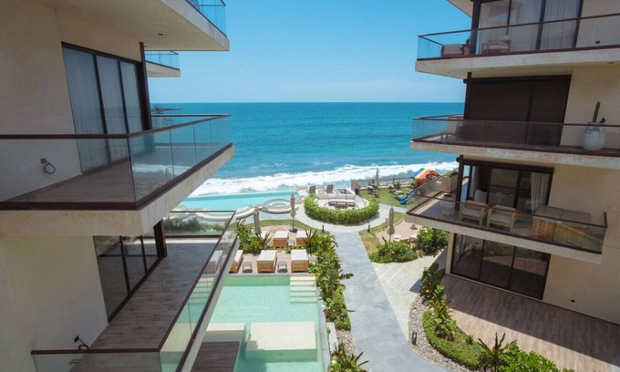 Cerritos Apartment | Beach front, privacy with luxury