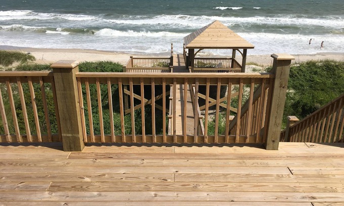Sneads Ferry House | Beach Front!, New 4 Bedroom, 3 Bathroom Home with Vista Beach Views & ICW Views