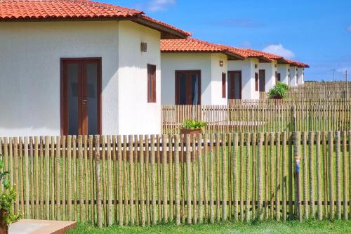 Aracati House | Beach Front Villas por Carpediem