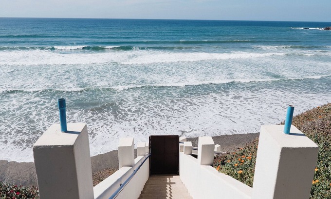 Primo Tapia House | Beach House in Puerta del Mar