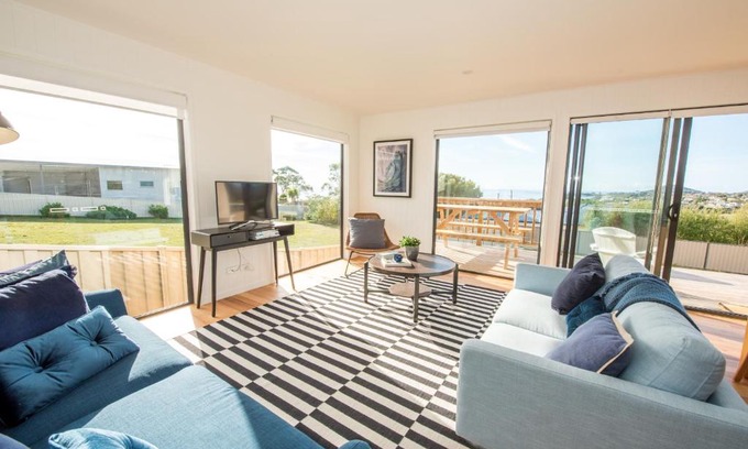 Bicheno House | Beach House XIV
