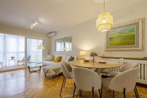 La Malagueta Apartment | Beach Malagueta by Caleta Homes