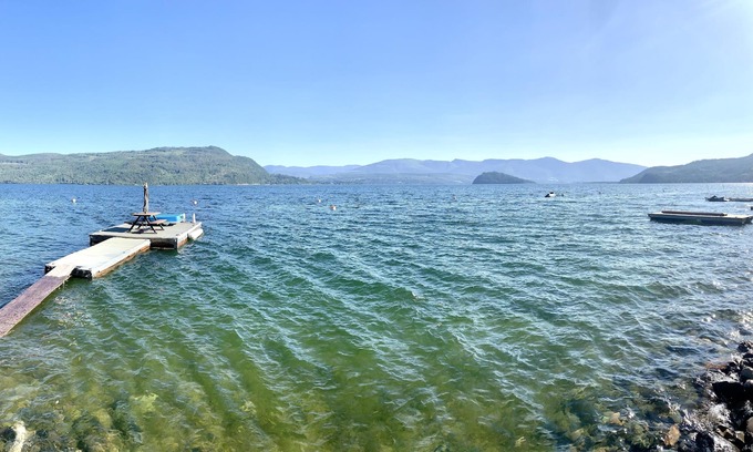 Celista House | "BEACH SIDE" Duplex - Semi-Waterfront