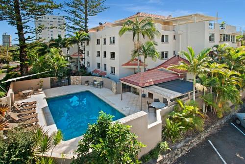 Mooloolaba Apartment | Beachcomber on the Spit