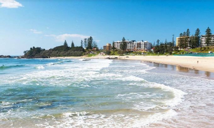 Flynns Beach Apartment | Beaches Holiday Resort