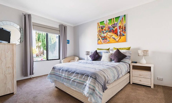 Peppermint Grove Beach House | Beachfront luxury mansion