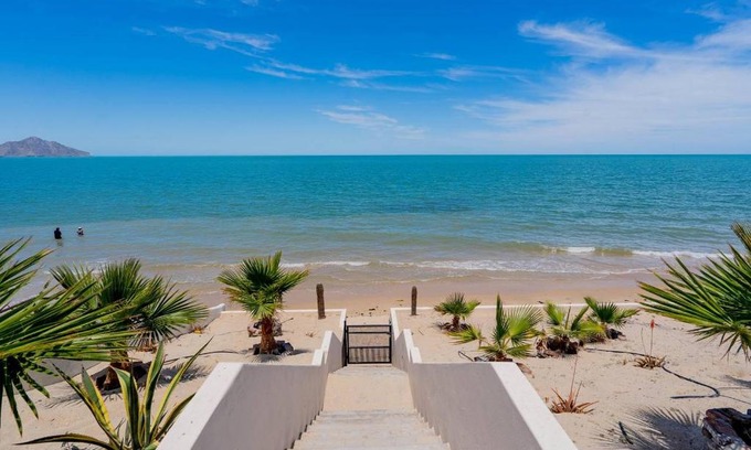 Villas de Las Palmas House | Beachfront condo for rent in Villas de Las Palmas San Felipe