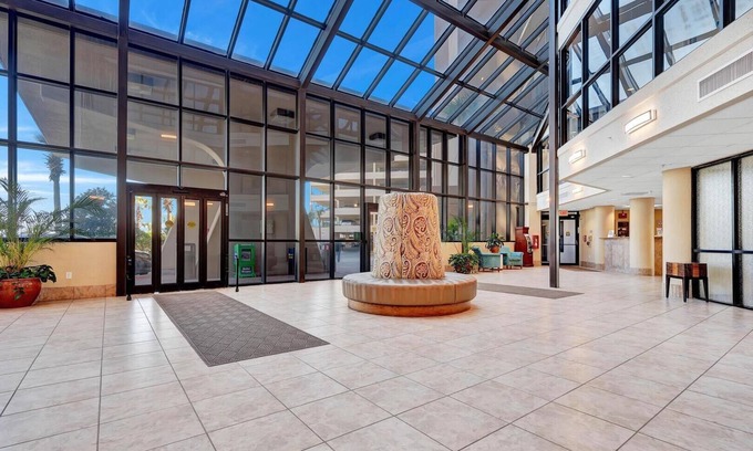 Orange Beach East House | Beachfront Condo w/View & Pool, Sleeps 8