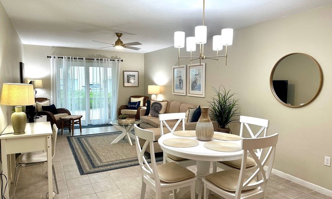Ilexhurst Condo | Beachfront.Island Beach Club - Gorgeous First Floor 2 Bed, 2 bath with Pool