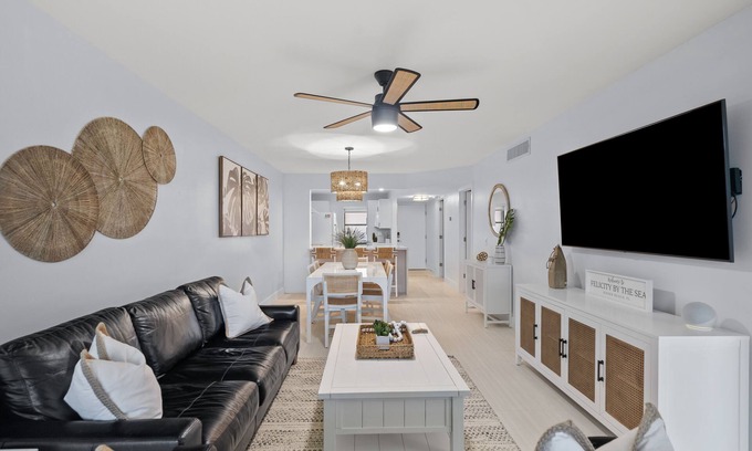 Hutchinson Island South Condo | Beachfront Paradise!
