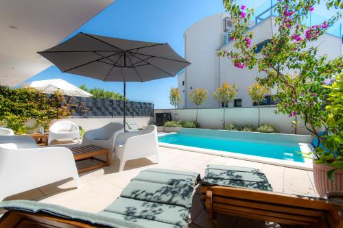 Privlaka Villa | Beachfront Villa Taris with Seaview