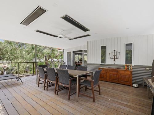 Inverloch House | Beachside Family Haven