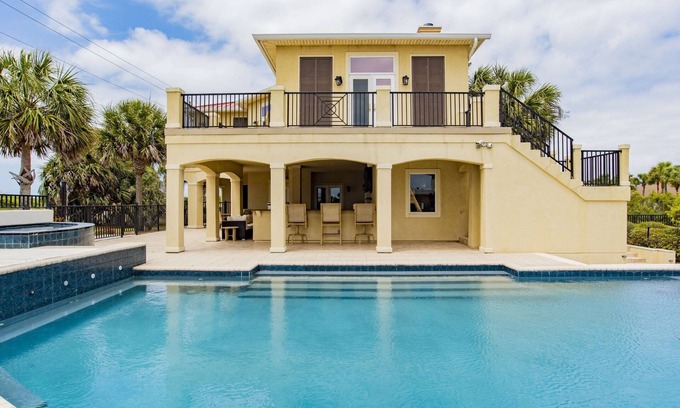 Perdido Key Coves One House | Beachside Gulf-View Home | Canal Front | Private Infinity Pool & Dock w/Boat Lift | Golf
