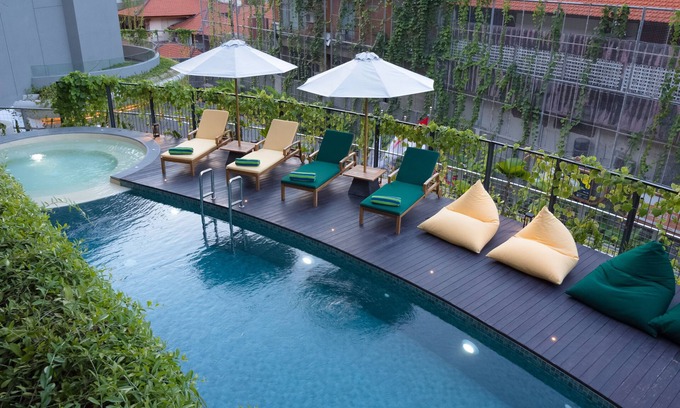 Downtown Kuta Hotel | Beachwalk Residence