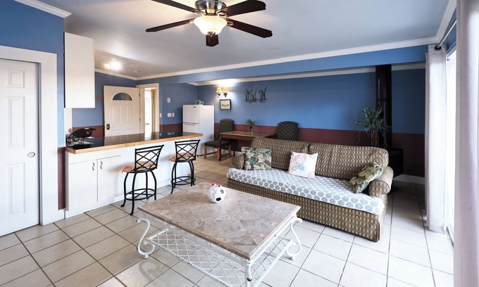 Copalis Beach Condo | Beachwood Condos& Resort, Ocean Side Condo with 1 King Bed & Kitchen near beach