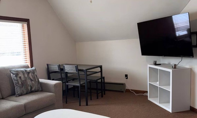 Lake Placid Apartment | Bears Den Apt. 1