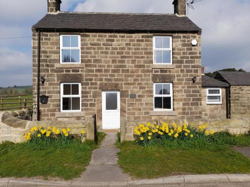 Crich House | Beau Cottage