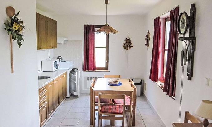 Starkov House | Beautiful private villa for 8 guests with pool, WIFI, TV, patio, pets allowed and panoramic view