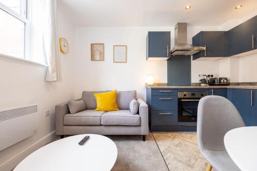 Bolton Apartment | Beautiful 1 bed 20mins to Central Manchester