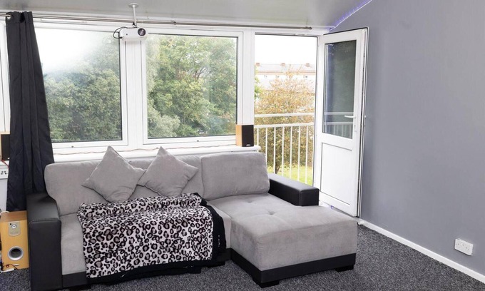 Tulse Hill Apartment | Beautiful 1-bed Apartment in London