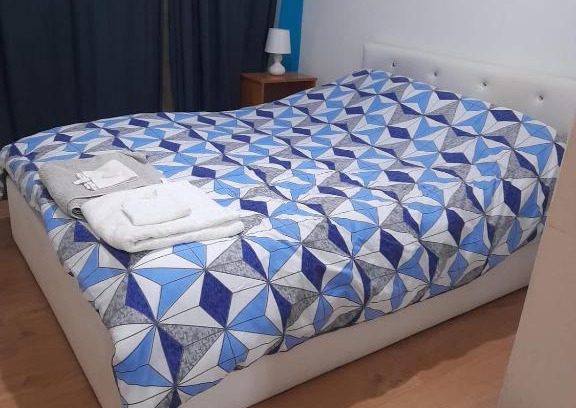 London Borough of Hounslow Apartment | Beautiful 1 bedroom Ground floor with shared bathroom