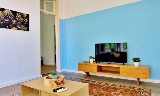 Neve Tzedek Apartment | Beautiful 2 bedrooms apartment in the amazing neve tzedek neighborhood