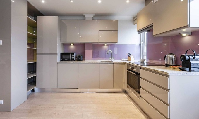 Maida Vale Apartment | Beautiful 3-bed in the Heart of London With Parking-hosted by Sweetstay