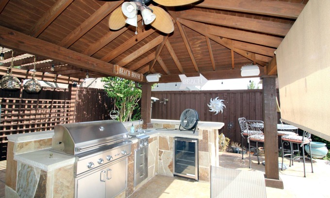 Little Elm House | Beautiful 3 Bedroom Home W/Pool - 5 min away from Lake!