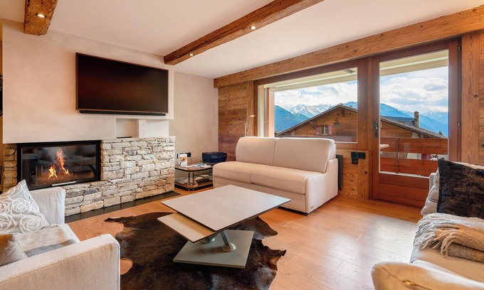 Verbier Apartment | Beautiful 3-room apartment completely renovated, bright with views of the village and the mountains.