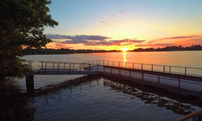 Gallatin House | Beautiful 3Bedroom Townhome off Old Hickory Lake.