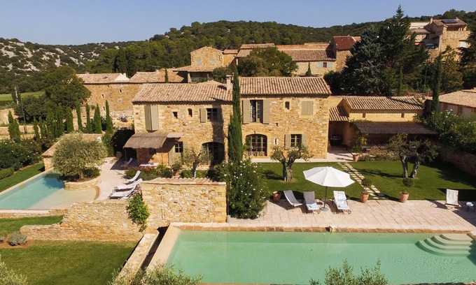 Aigaliers Other | Beautiful and luxurious country house in the uzege