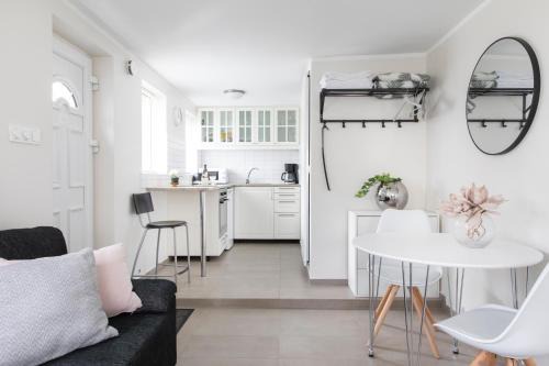 Vesturbær Apartment | Beautiful and quiet apartment in city center- perfect location